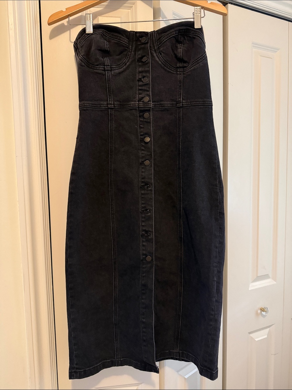 Denim Forum The 90's Midi Denim Dress